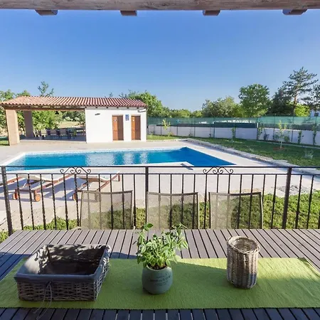 Vila Adriana